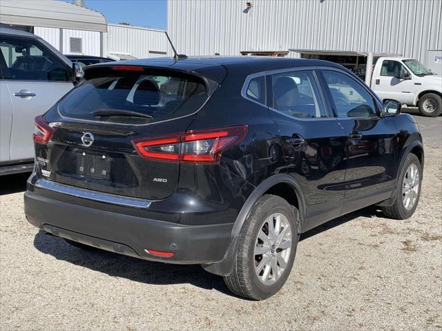 2021 nissan rogue sport s