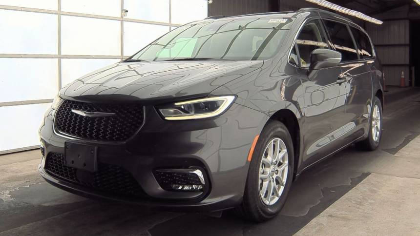 2022 chrysler pacifica touring l