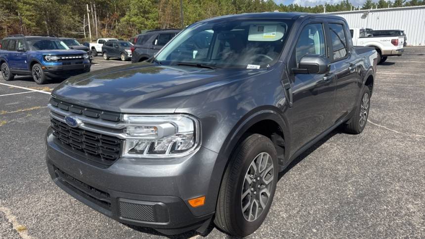 2023 ford maverick lariat