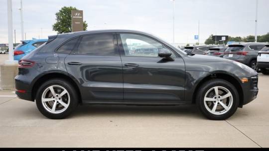 2017 Porsche Macan