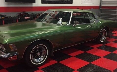 buick riviera 1972 derelict style