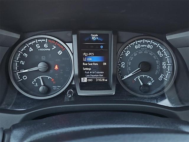 2023 toyota tacoma trd off road