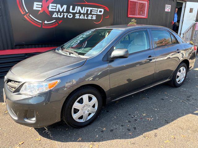 2012 toyota corolla le