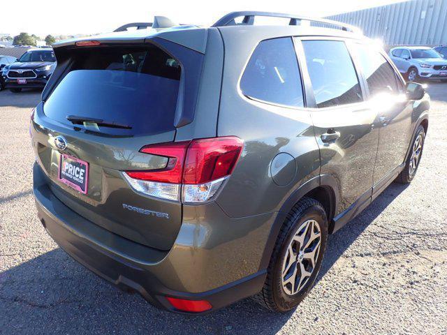 2022 subaru forester premium