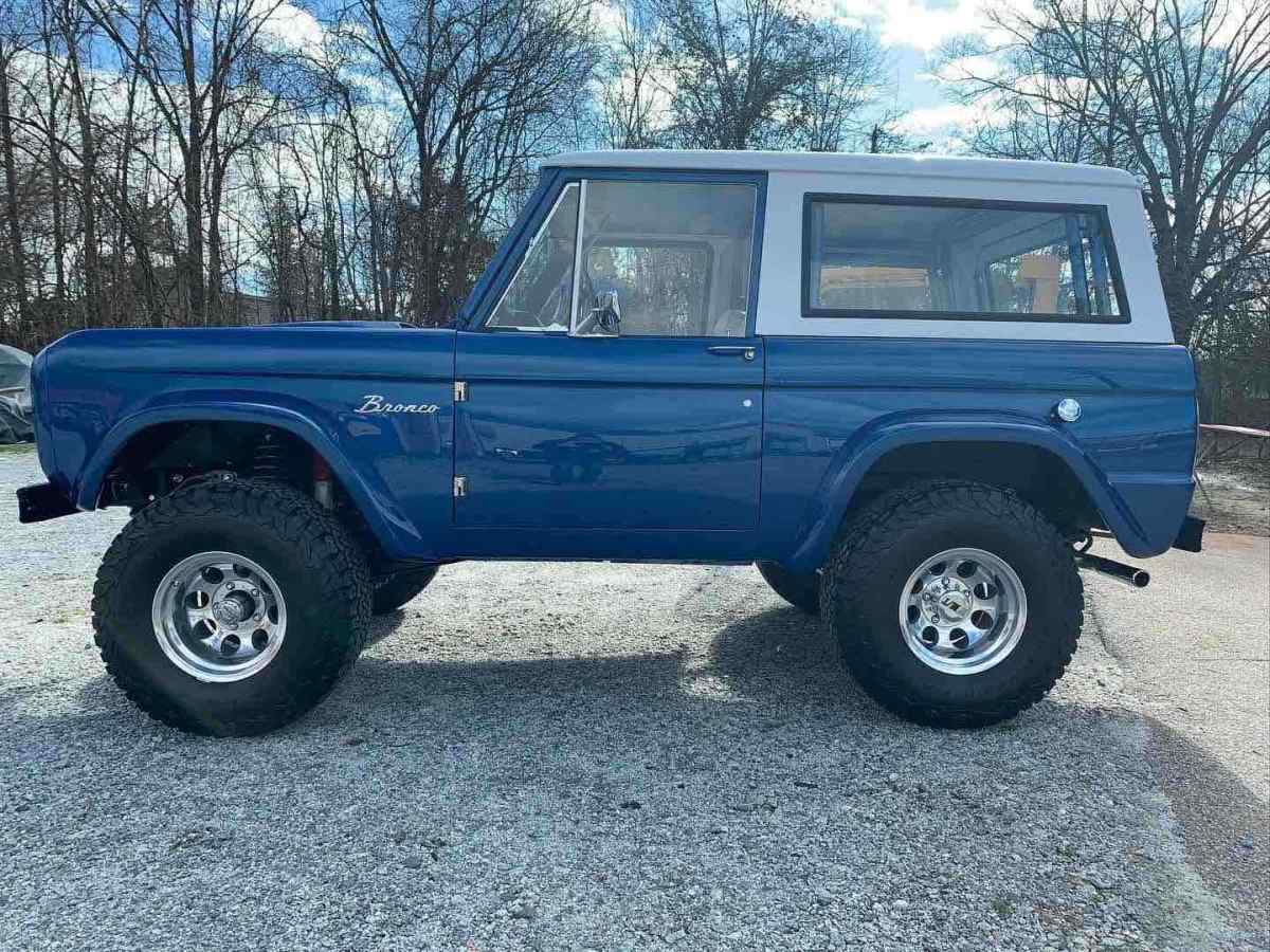 1974 ford bronco blue 4wd automatic explorer