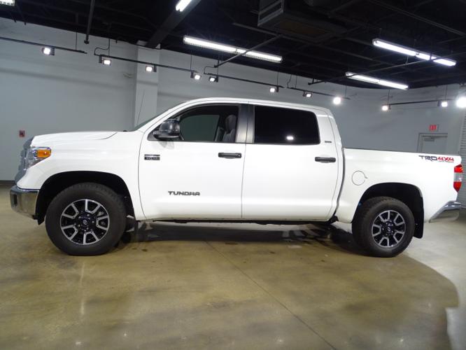 certified 2016 toyota tundra 4x4 crewmax sr5 little rock, ar 72204 for sale in little rock, arkansas