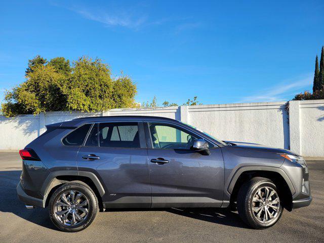 2023 toyota rav4 hybrid xle premium