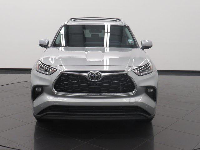 2024 toyota highlander limited