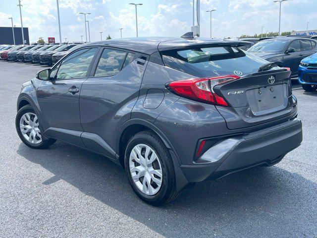 2021 toyota c-hr le