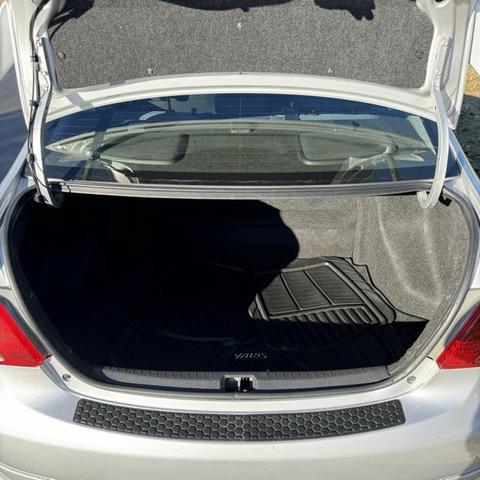 2009 toyota yaris s
