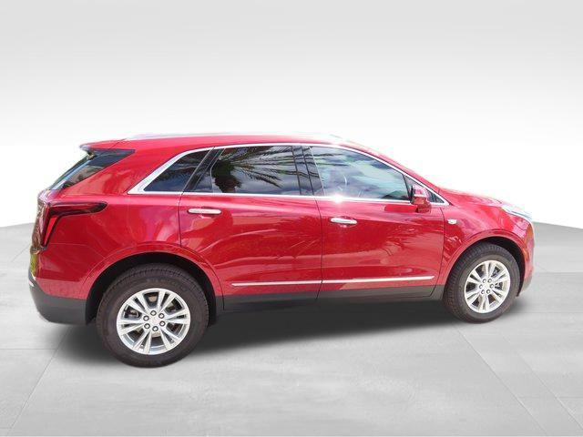2024 cadillac xt5 luxury