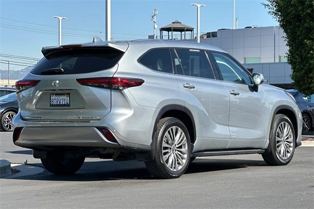 2020 toyota highlander platinum