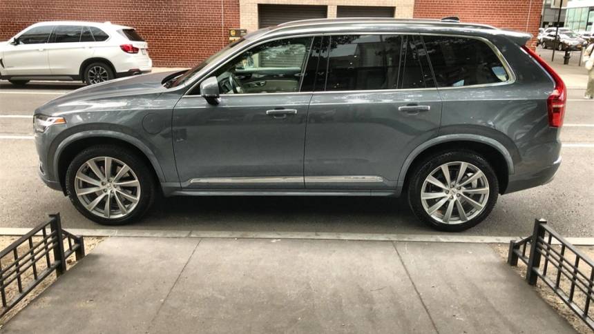 2022 volvo xc90 recharge t8 inscription 6p