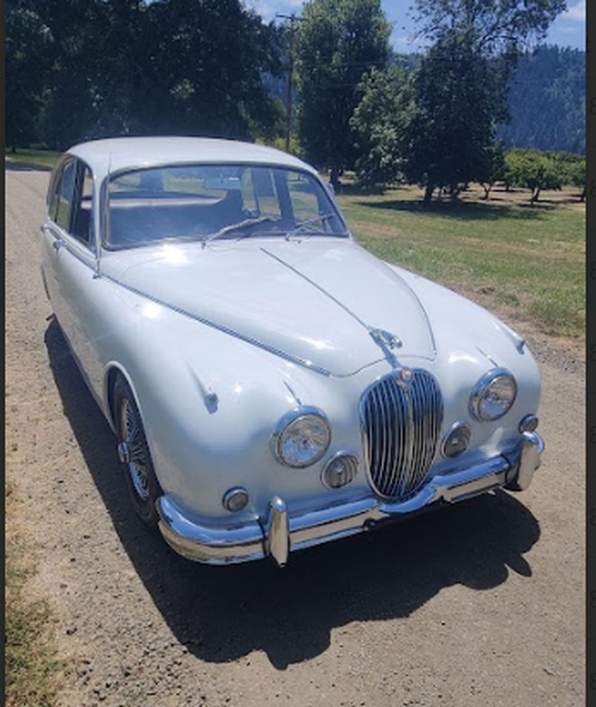 1963 jaguar mk ii 4 door sedan