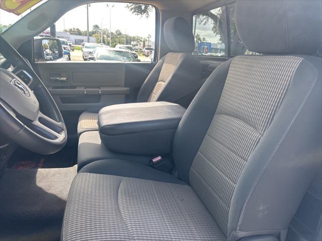 2011 dodge ram 1500 slt