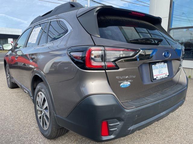 2022 subaru outback premium