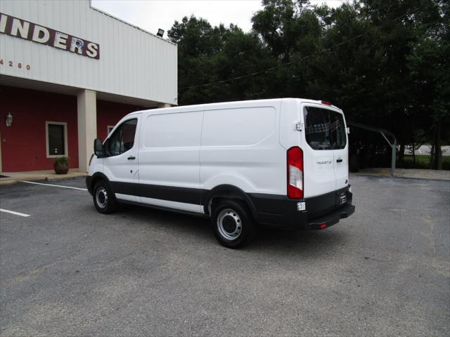 2016 ford transit-150 base