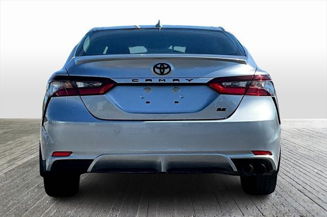 2023 toyota camry se