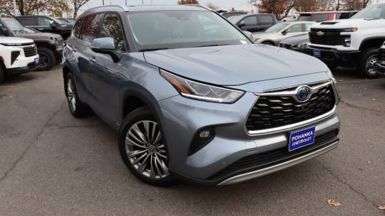 2021 Toyota Highlander