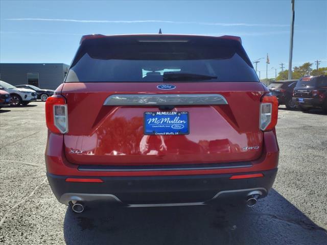 2022 ford explorer xlt