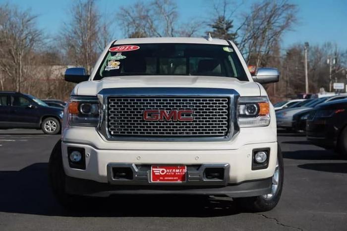 2015 gmc sierra 1500 crew cab denali pickup 4d 6 1/2 ft in taunton, massachusetts