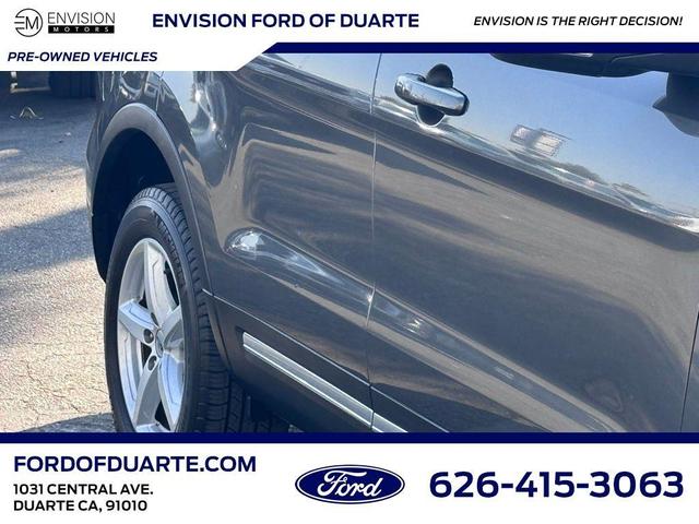 2017 ford explorer xlt