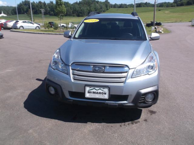 2014 subaru outback 2.5i premium awd 2.5i premium 4dr wagon cvt for sale in hyde park, vermont