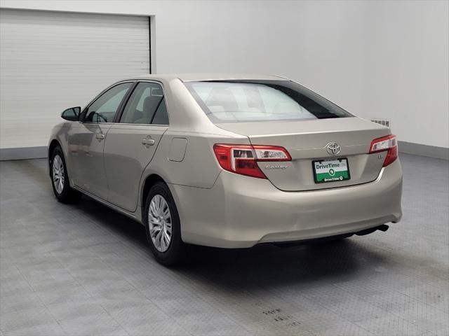 2013 toyota camry le
