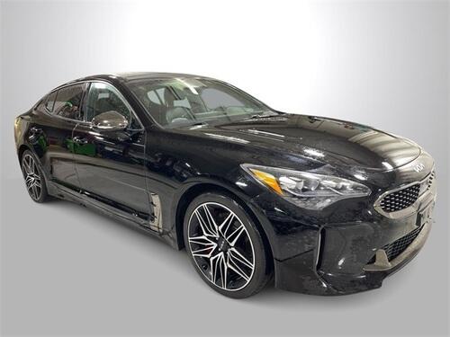 2022 kia stinger