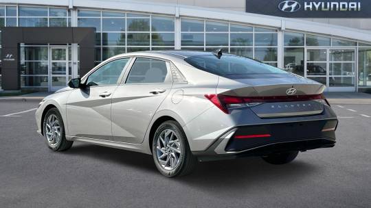 2024 Hyundai Elantra