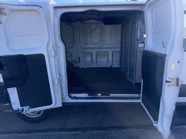 2015 ford transit-150 base