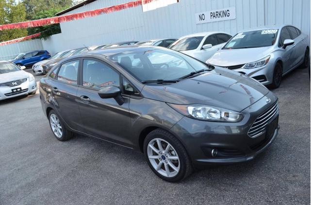 2019 ford fiesta se