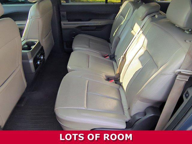 2018 ford expedition max xlt