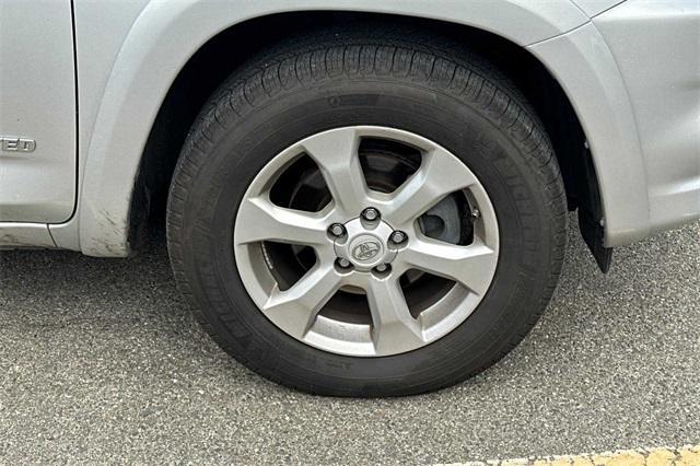 2010 toyota rav4 limited