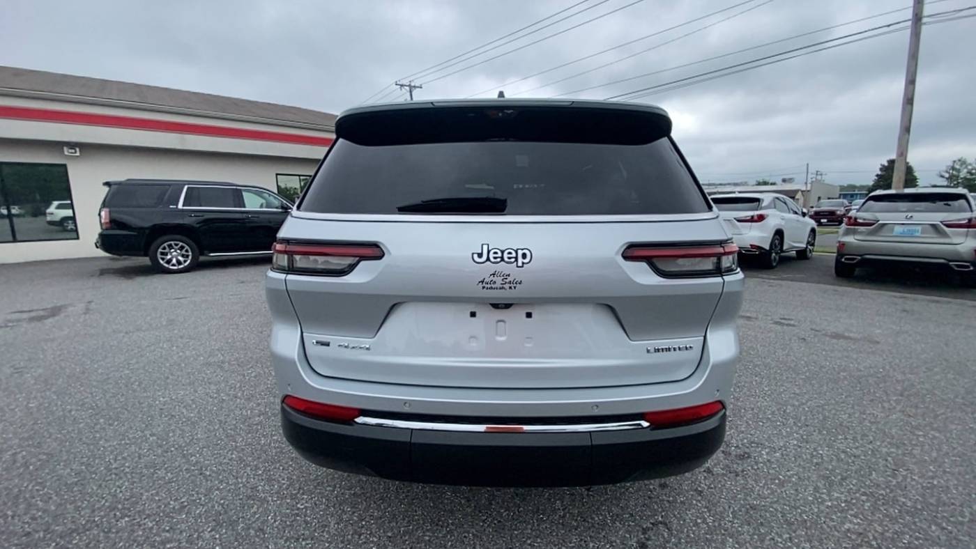 2022 jeep grand cherokee l limited