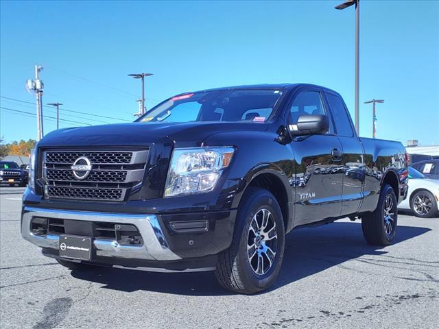 2024 nissan titan sv