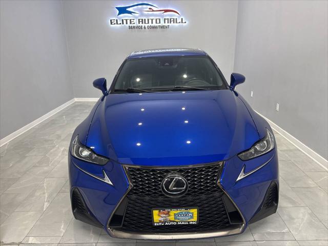 2019 lexus is 300 base