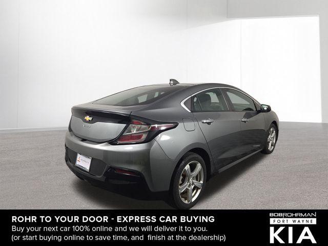 2017 chevrolet volt lt
