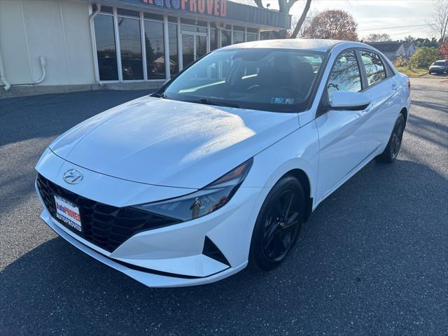 2022 hyundai elantra sel