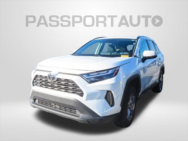 2022 toyota rav4 xle