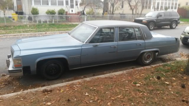 1982 cadillac deville base sedan 4-door 4.1l blue classic caddy lac new battery