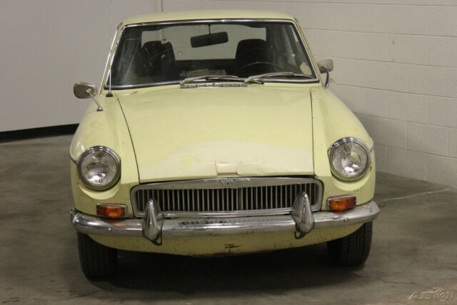 1969 mgbgt coupe