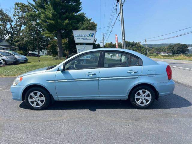 2009 hyundai accent se