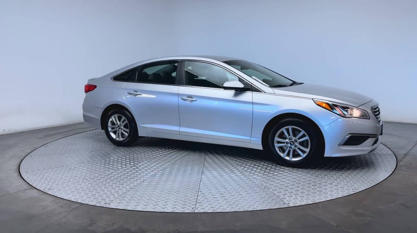 2017 hyundai sonata base
