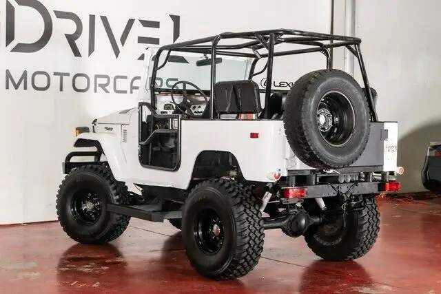 1975 toyota land cruiser 52136 miles