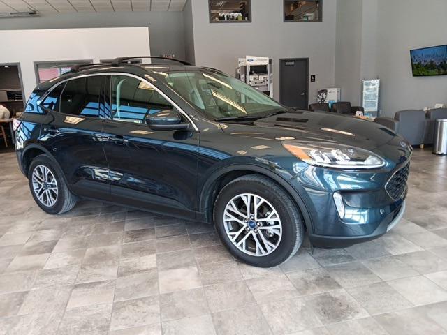 2022 ford escape sel