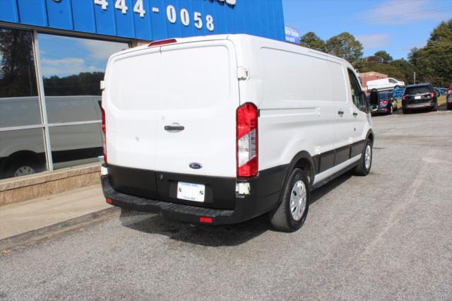 2019 ford transit-150 base