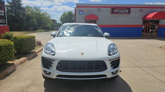 2015 Porsche Macan