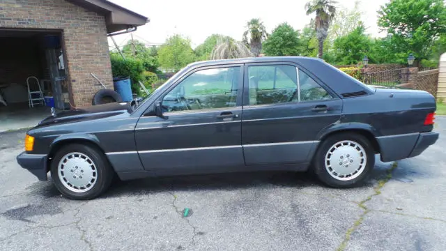 mercedes-benz 1993 -190-e series low mileage under 100k, very good condition