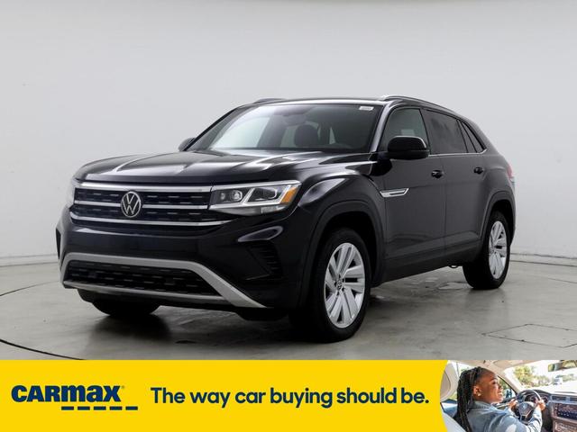2022 volkswagen atlas cross sport se w/tech